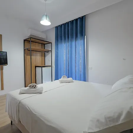 Hotel Holiday Sarandë