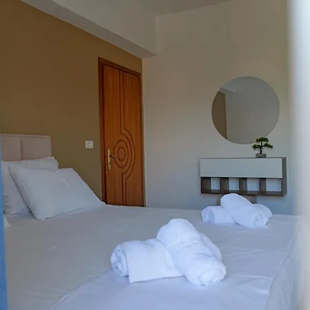 Hotel Holiday Sarandë