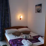 Hotel Holiday