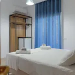 Hotel Holiday