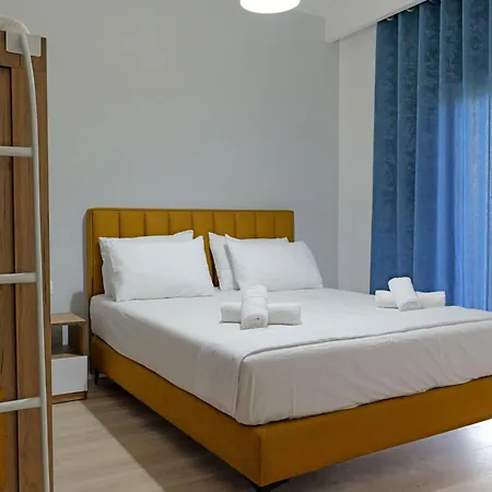 Hotel Holiday Sarandë