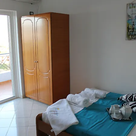 Hotel Holiday 3*