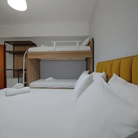 فندق Hotel Holiday