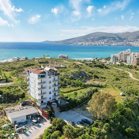 Atlantik Hotel 3* Sarandë