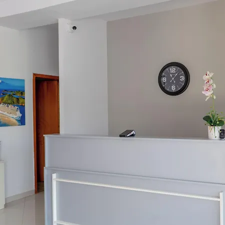 Hotel Holiday Hotel 3*