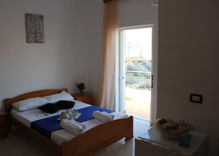 Hotel Holiday Saranda