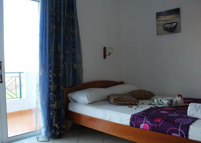 Otel Hotel Holiday 3*