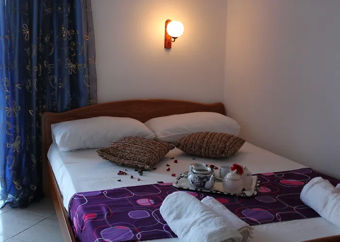 Otel Hotel Holiday Saranda