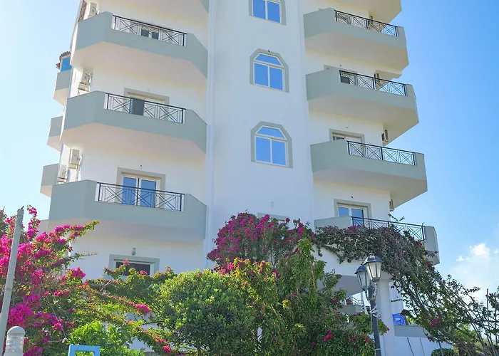 Hotel Holiday Otel Saranda