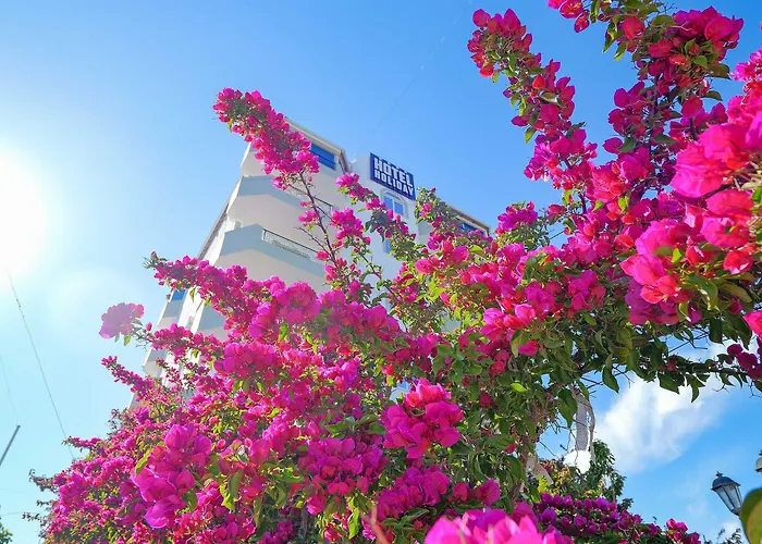 Hotel Holiday Otel 3*