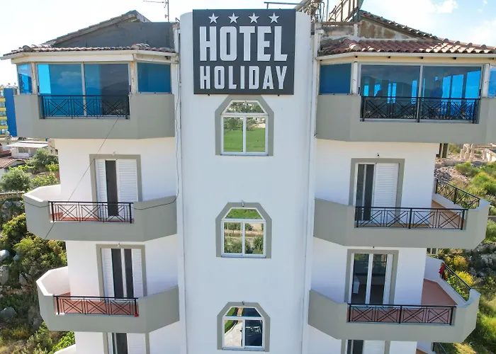 Hotel Holiday 3*